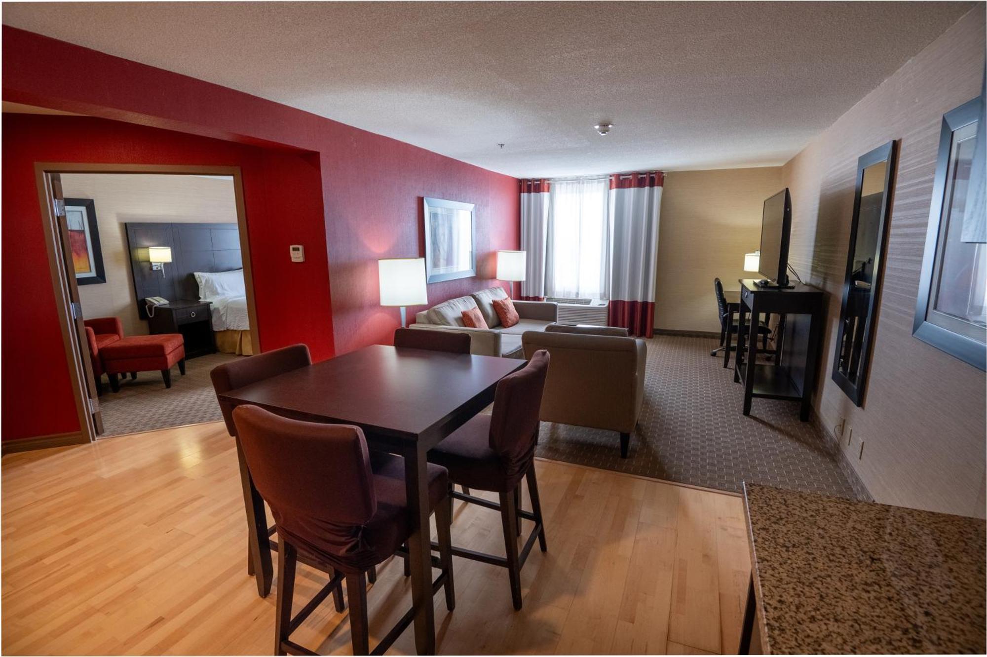 Holiday Inn Express Hotel & Suites Chatham South By Ihg Exteriör bild