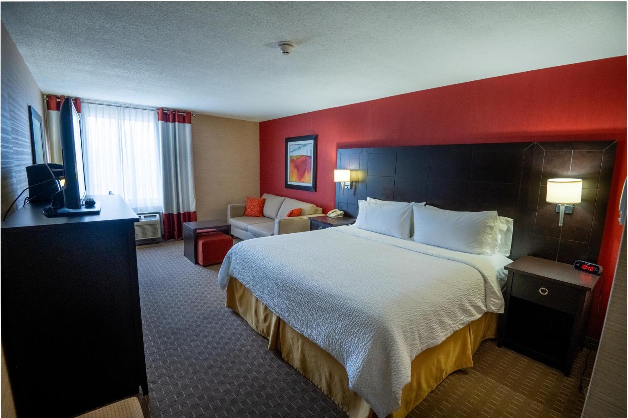 Holiday Inn Express Hotel & Suites Chatham South By Ihg Exteriör bild